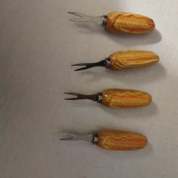 4 Vintage Corn-Themed Corn Cob Holders Stainless Steel & Resin Handles - Picture 3 of 3